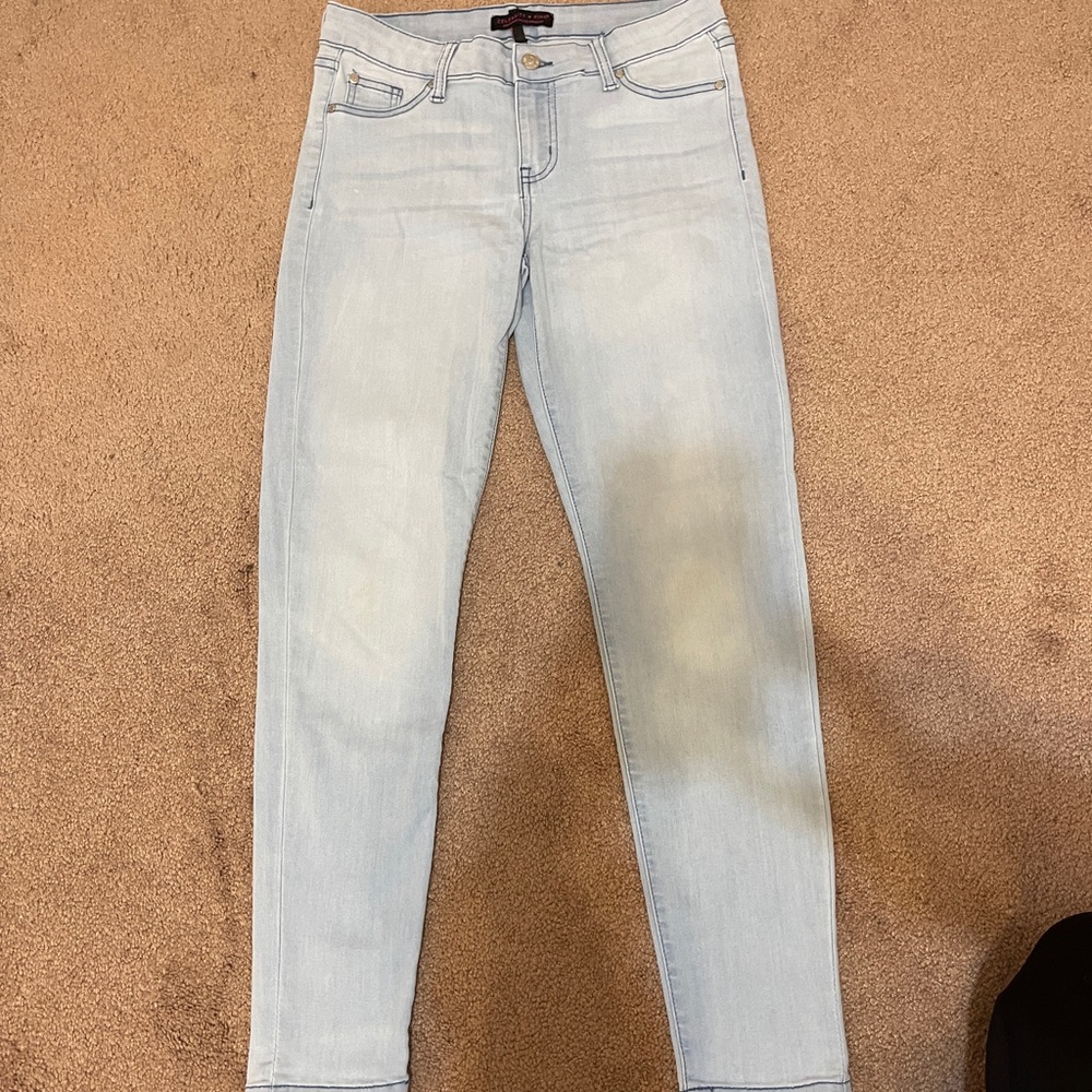 Celebrity pink stretchy jeggings